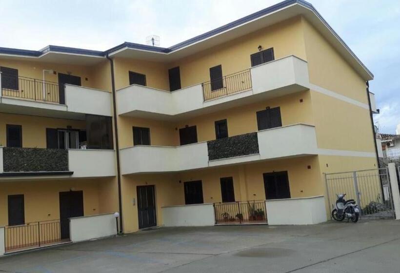 B&b E Casa Vacanza Al Castello