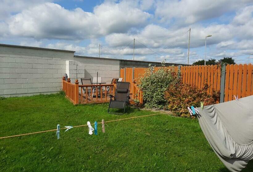 ベッドアンドブレックファースト Aine S