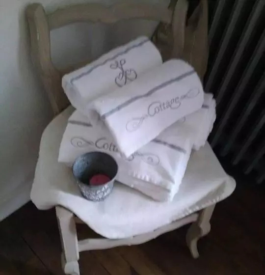 Aamiaismajoitus (B&B) Mme Teurtroy, Chambres D Hôtes La Prairie