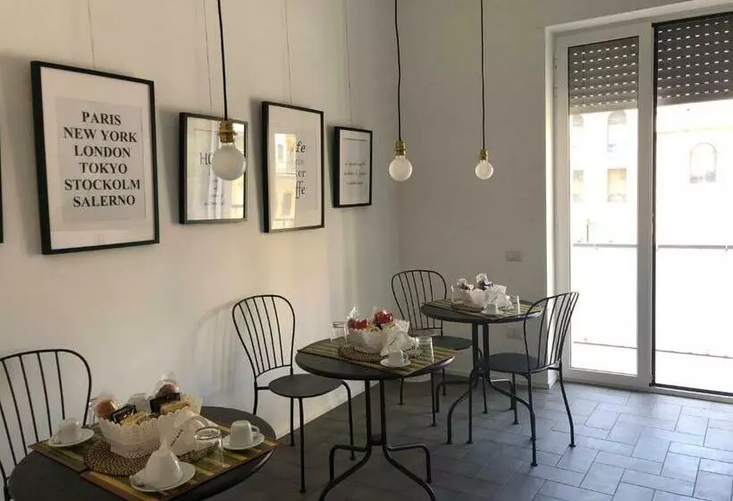 تختخواب و صبحانه Salerno M Illumina