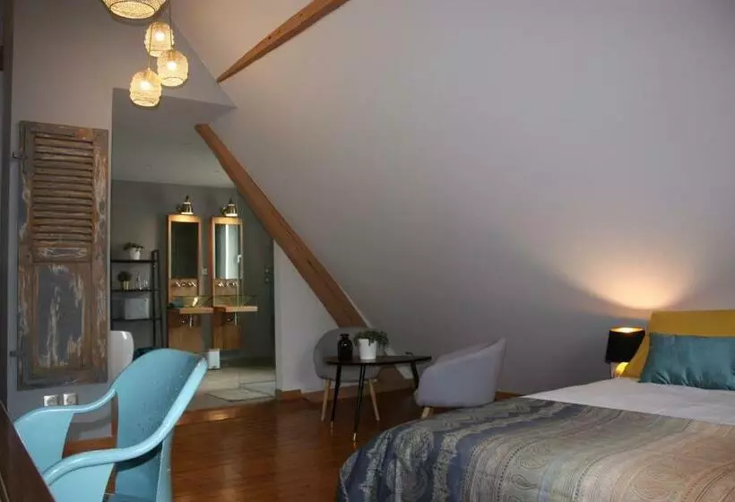 Aamiaismajoitus (B&B) Théière & Couverts   Les Chambres