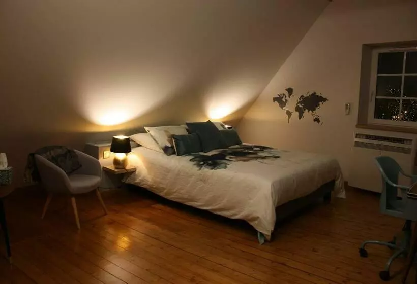 Aamiaismajoitus (B&B) Théière & Couverts   Les Chambres