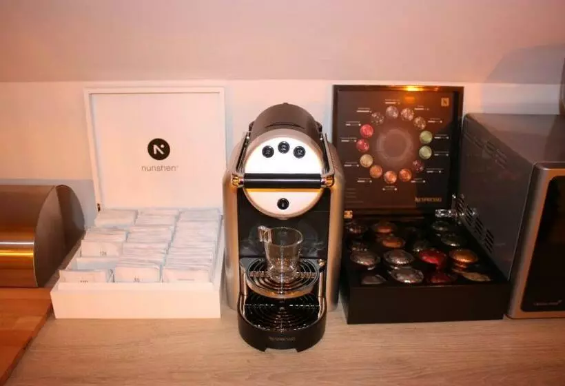 Aamiaismajoitus (B&B) Théière & Couverts   Les Chambres