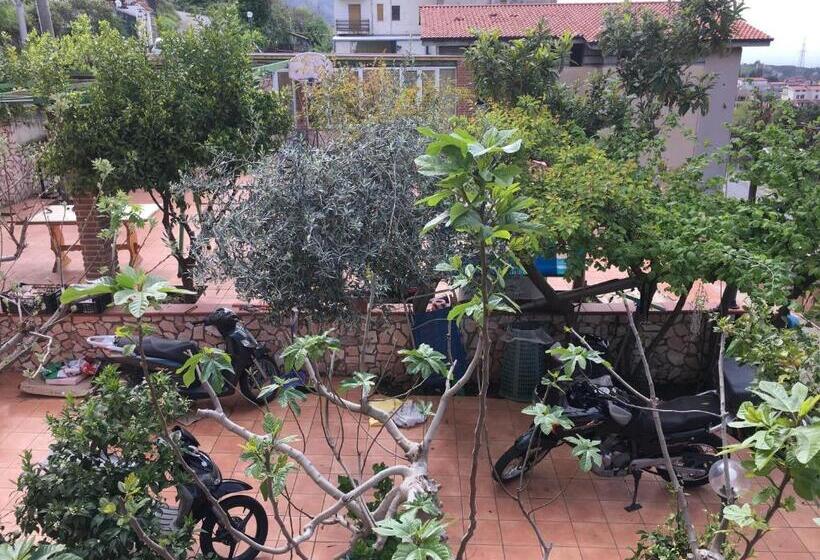 مبيت وإفطار Villa Eden