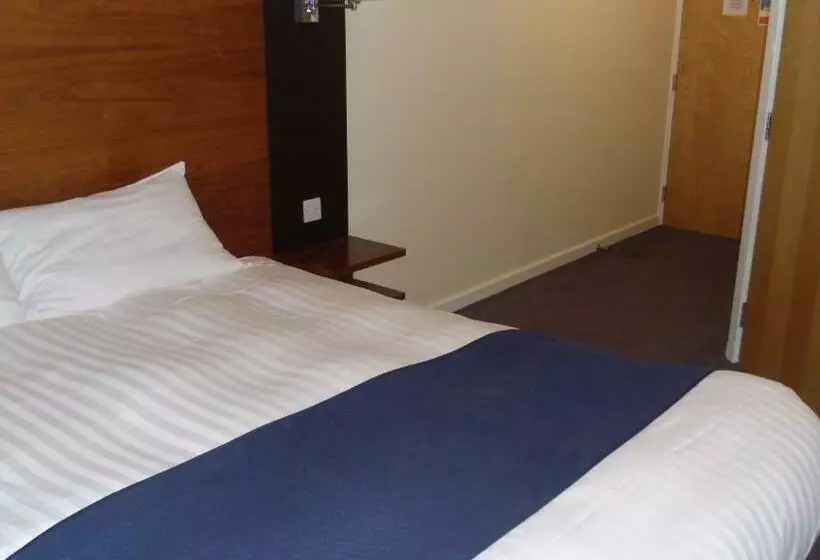 Hotelli Eyesleepover