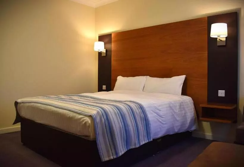 Hotelli Eyesleepover