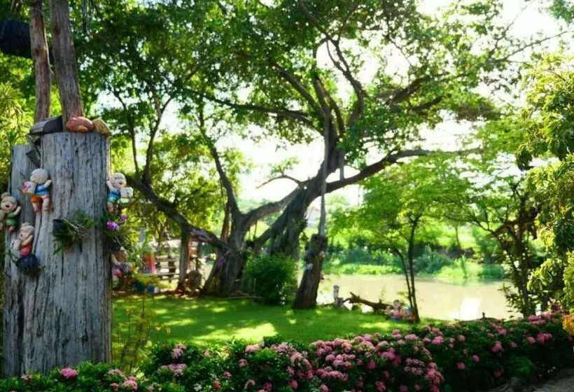 ペンション Baandin Rimnum Resort