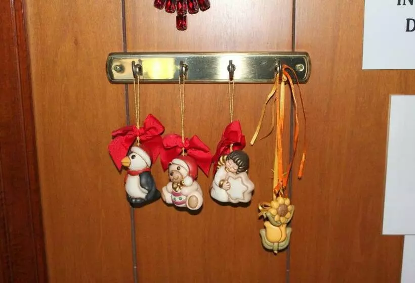 ペンション Carlo Cacciami