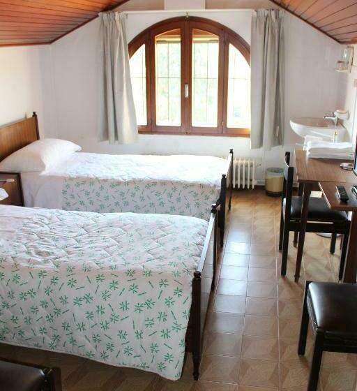 بنسيون Carlo Cacciami