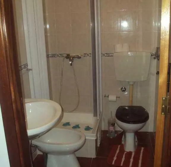 ペンション Edificio Saul Fanha