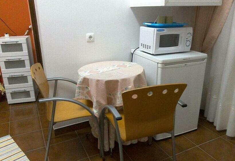 Пансион Edificio Saul Fanha