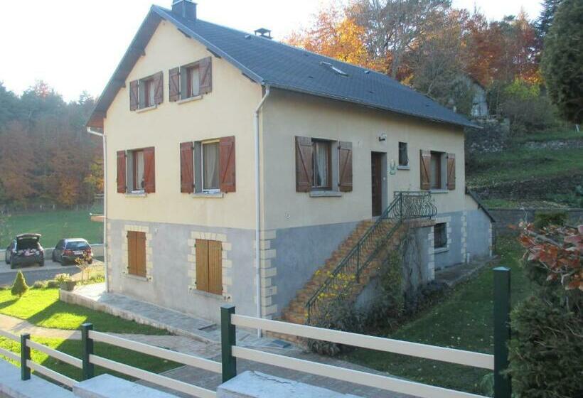 ベッドアンドブレックファースト La Cle Des Champs