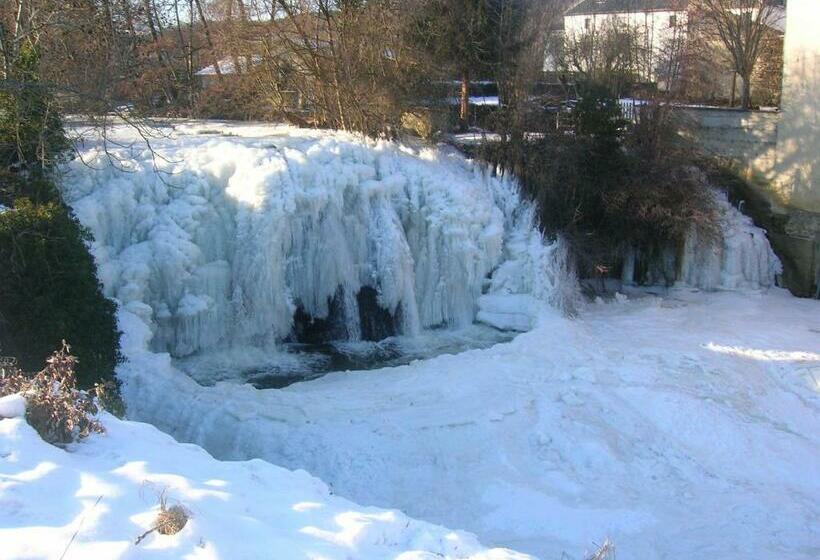 ベッドアンドブレックファースト La Cle Des Champs