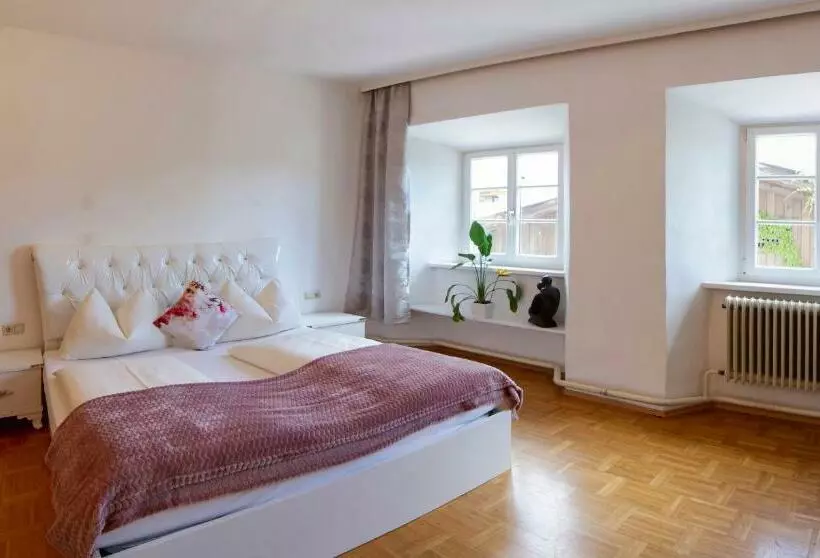 ホテル Gasthof Zur Post