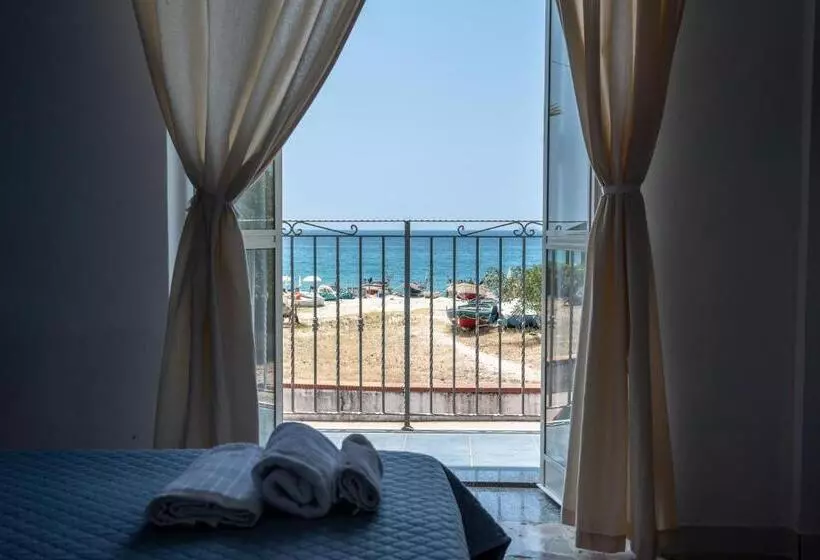 تختخواب و صبحانه Casa Del Sole