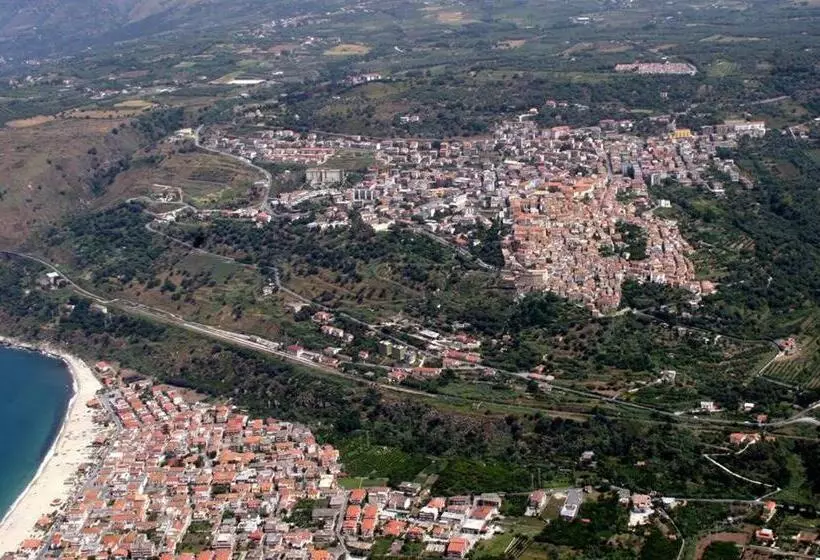 تختخواب و صبحانه Casa Del Sole