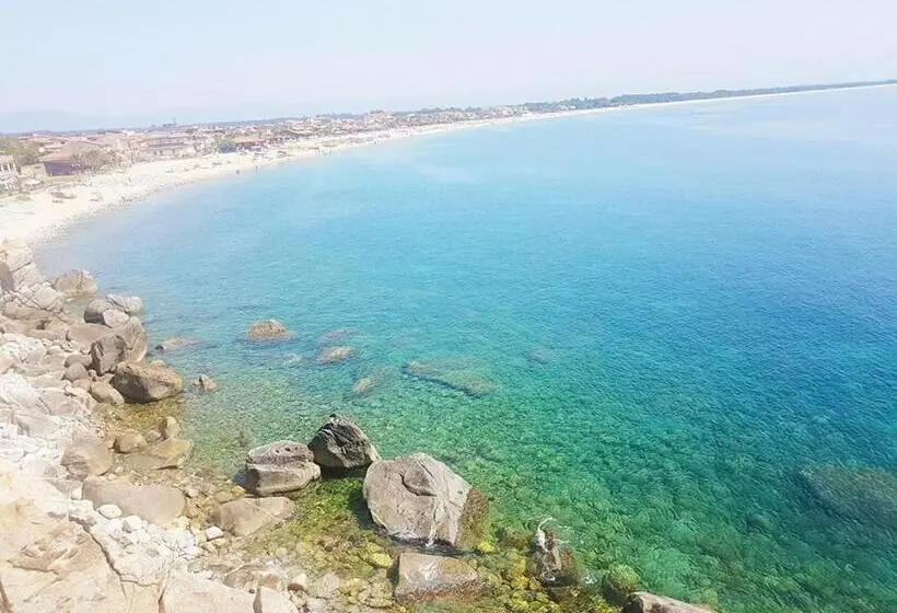 تختخواب و صبحانه Casa Del Sole