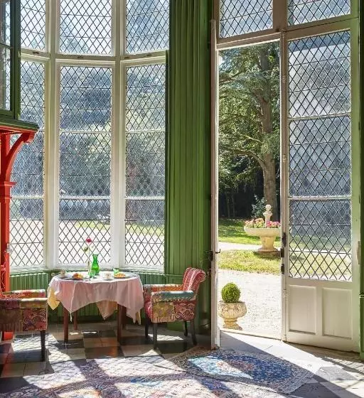 تختخواب و صبحانه Chateau De La Grand Maison