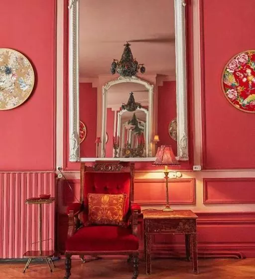 تختخواب و صبحانه Chateau De La Grand Maison