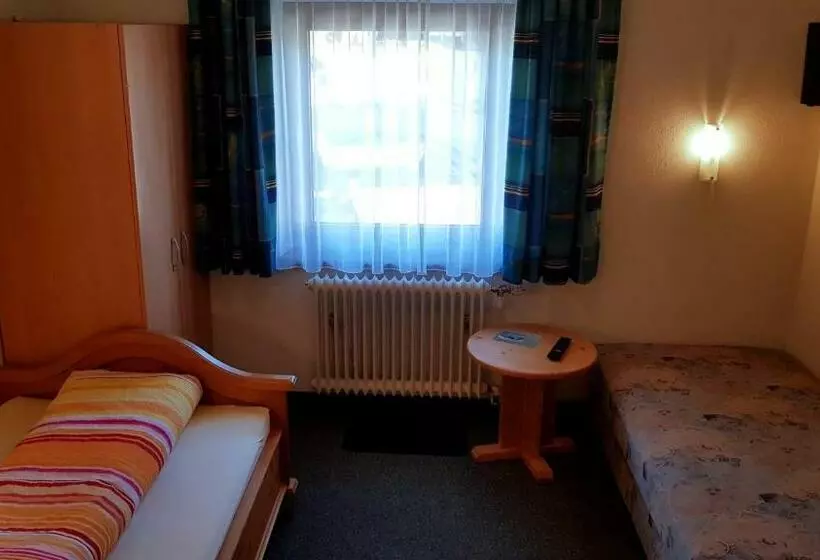 Aamiaismajoitus (B&B) Haus Sonnheim