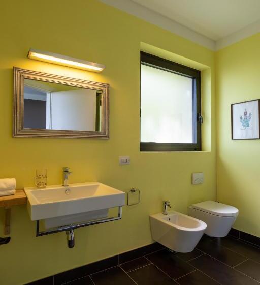 مبيت وإفطار La Torretta Studios & Suite