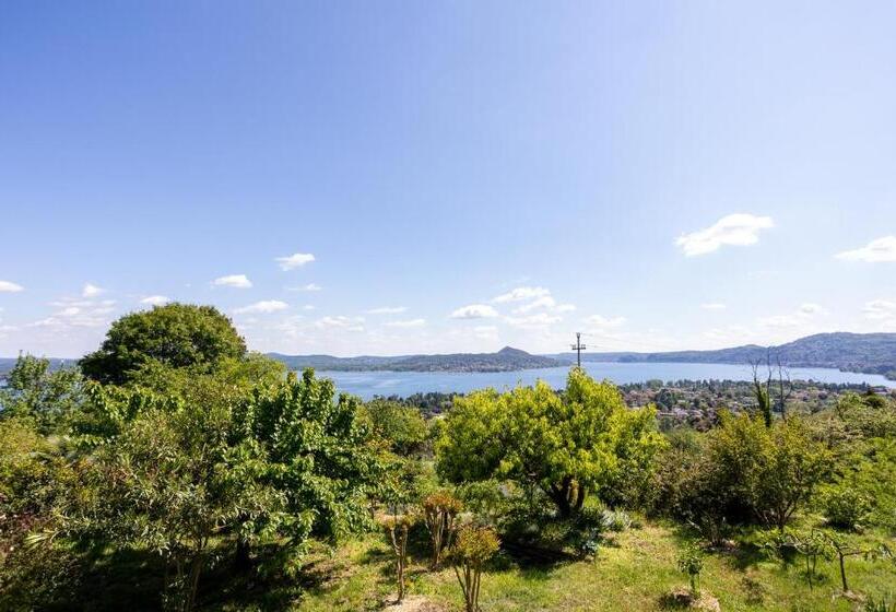 مبيت وإفطار La Torretta Studios & Suite