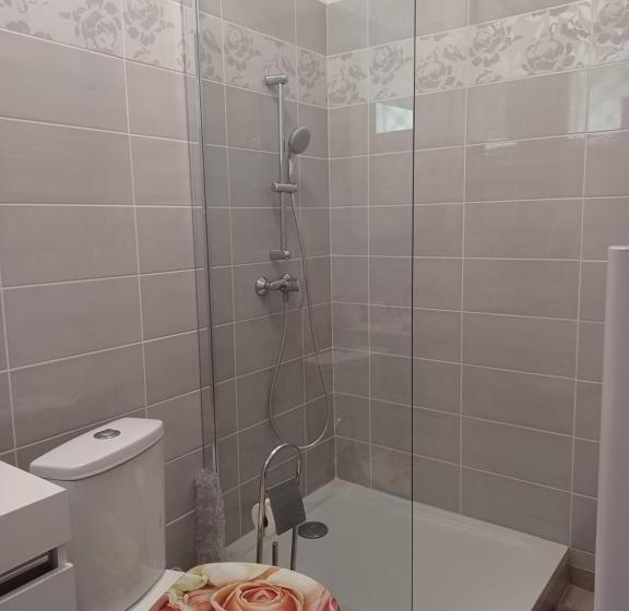 تختخواب و صبحانه Ma Promesse