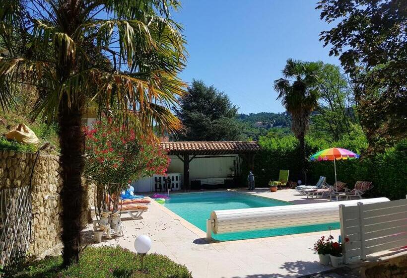 تختخواب و صبحانه Ma Promesse