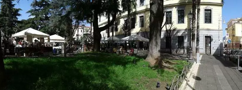 تختخواب و صبحانه Primo Posto