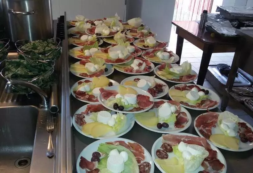ホテル Agriturismo La Stragola