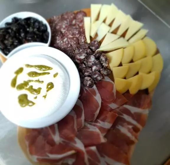 ホテル Agriturismo La Stragola