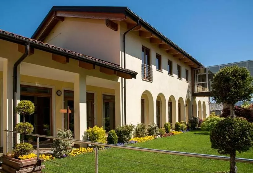 Hotelli Resort Monviso