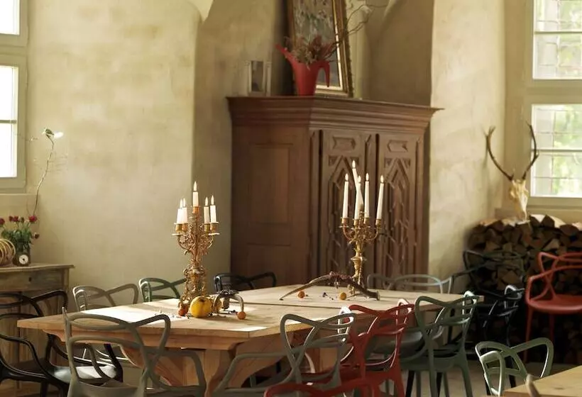 Majatalo Event  Kultur & B&b Kunst Schloss Neuenhagen übernachten Im Denkmal