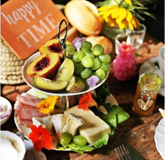 بنسيون Event  Kultur & B&b Kunst Schloss Neuenhagen übernachten Im Denkmal