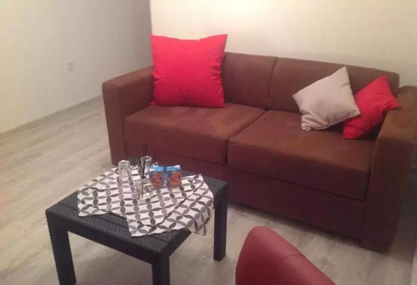 Aamiaismajoitus (B&B) Au Mas Des Graviers