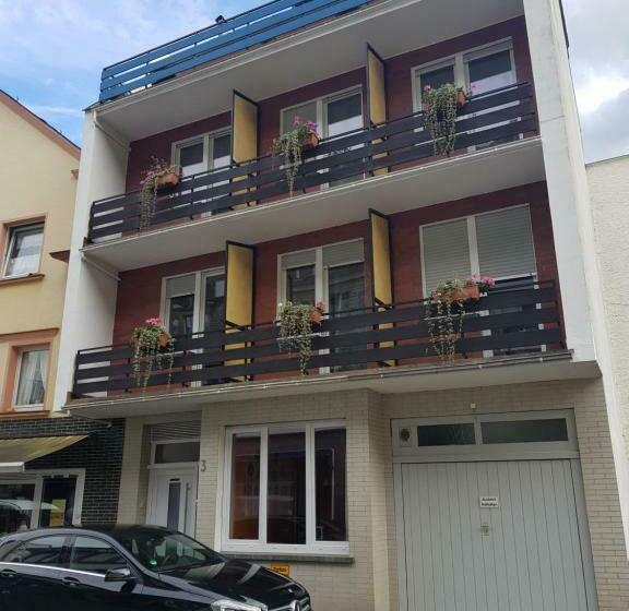 פנסיון Haus Aqua