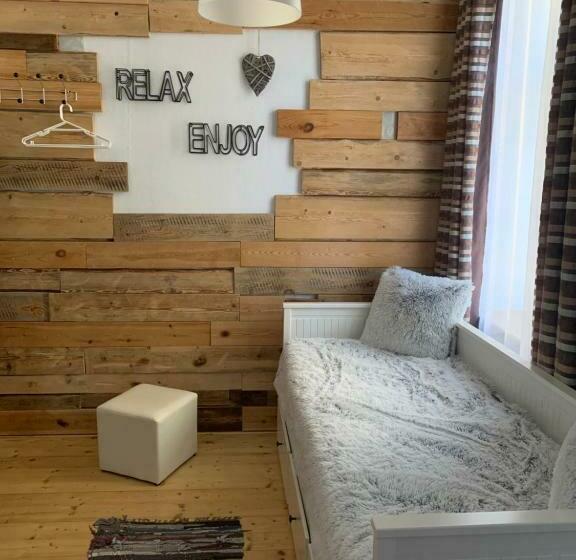 펜션 Penzión Astoria