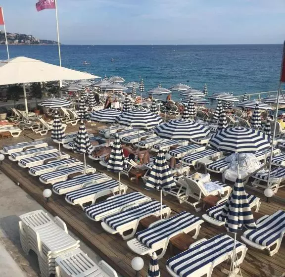 Studio Carré D Or Situé à 50 M De La Plage