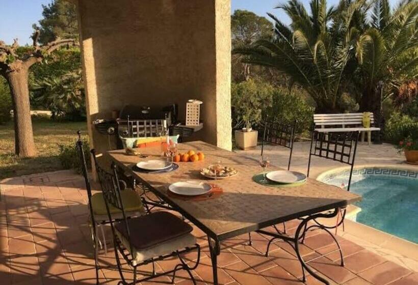 مبيت وإفطار Lac Saint Esprit