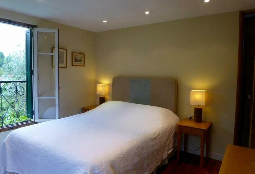 مبيت وإفطار Le Grand Chalet