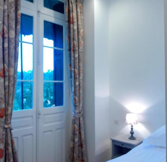 مبيت وإفطار Le Grand Chalet