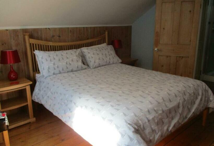 Brookshill House B & B