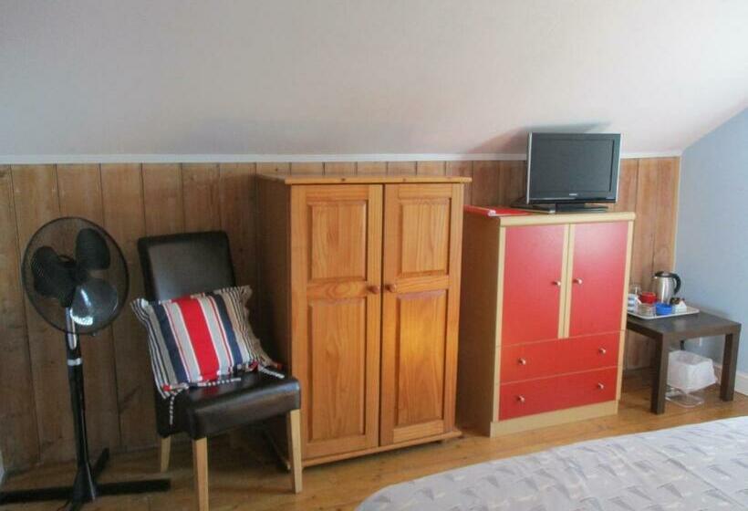 Brookshill House B & B