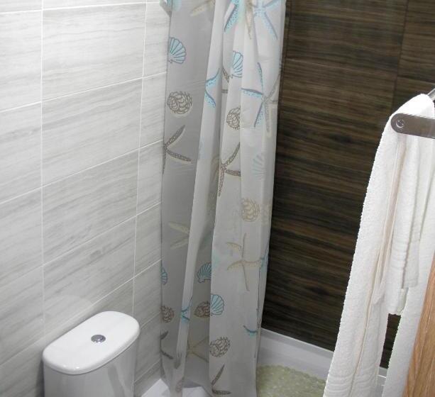 호텔 Alojamento Costa & Dias