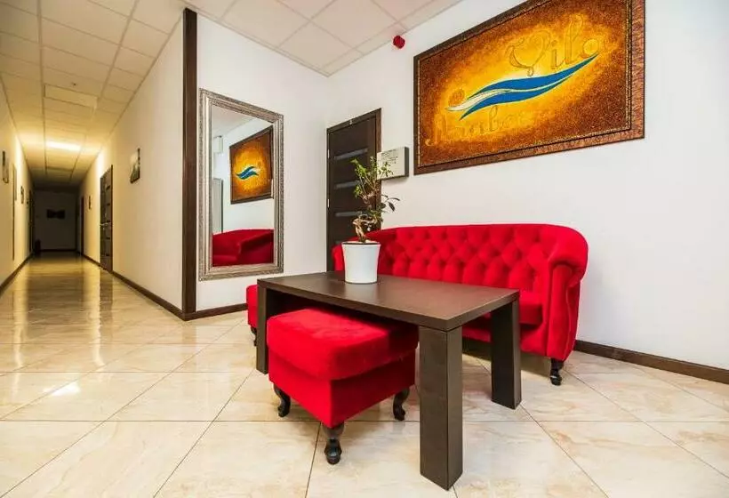 پانسیون Amber Vila