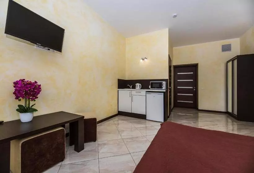 پانسیون Amber Vila