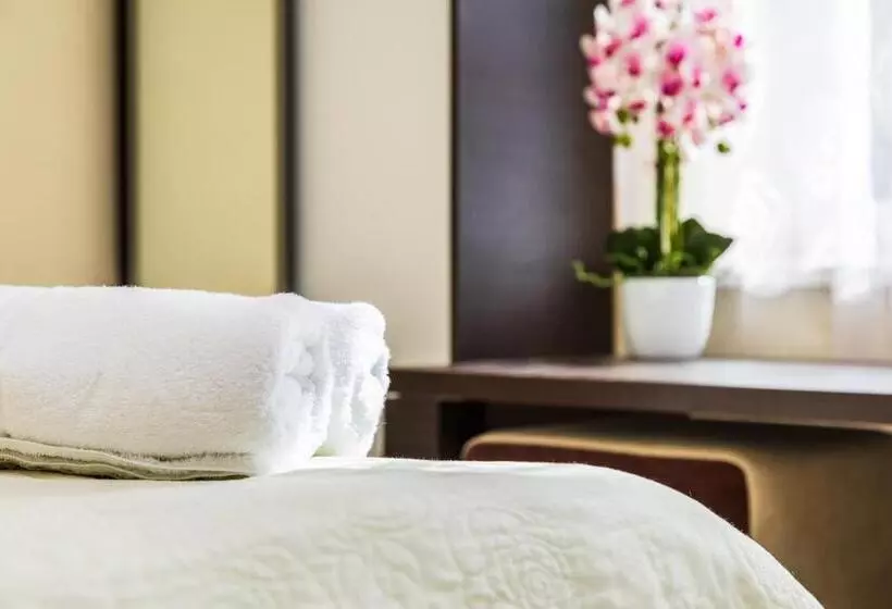 پانسیون Amber Vila