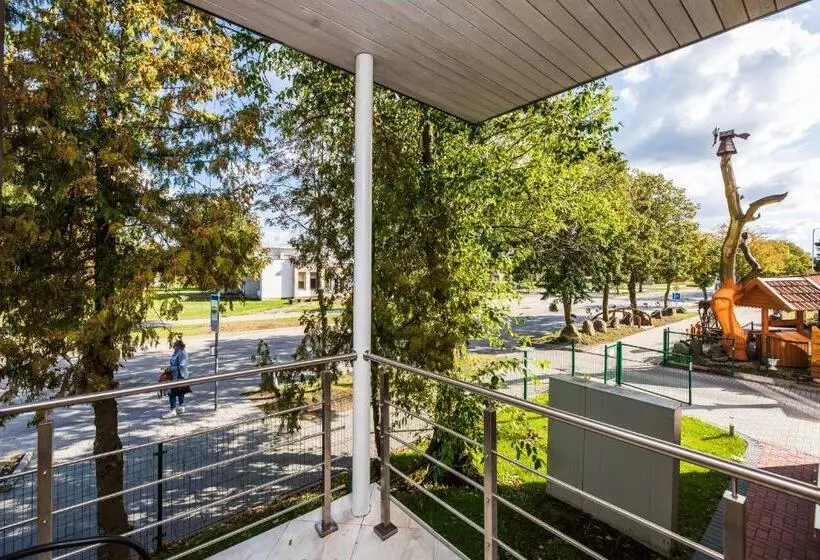 پانسیون Amber Vila