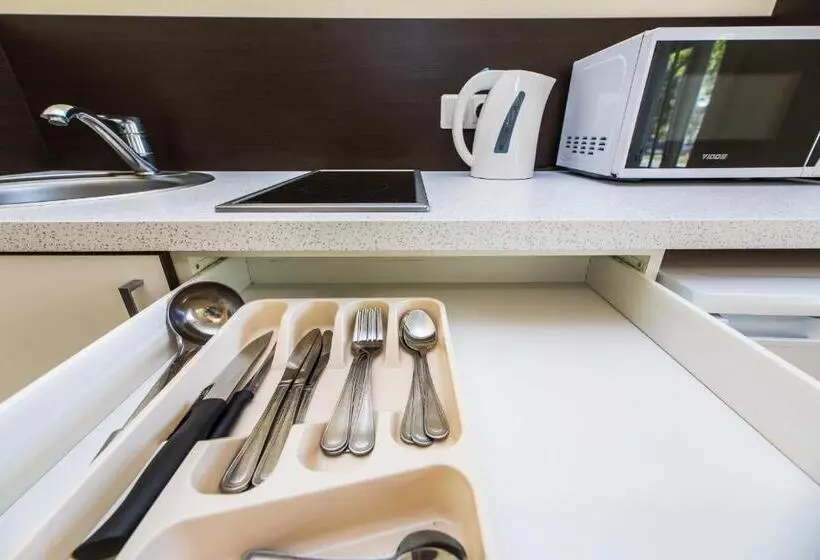 پانسیون Amber Vila