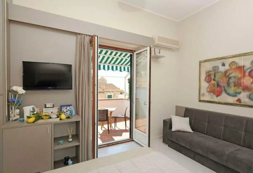 ペンション Beautiful Lights Guest House